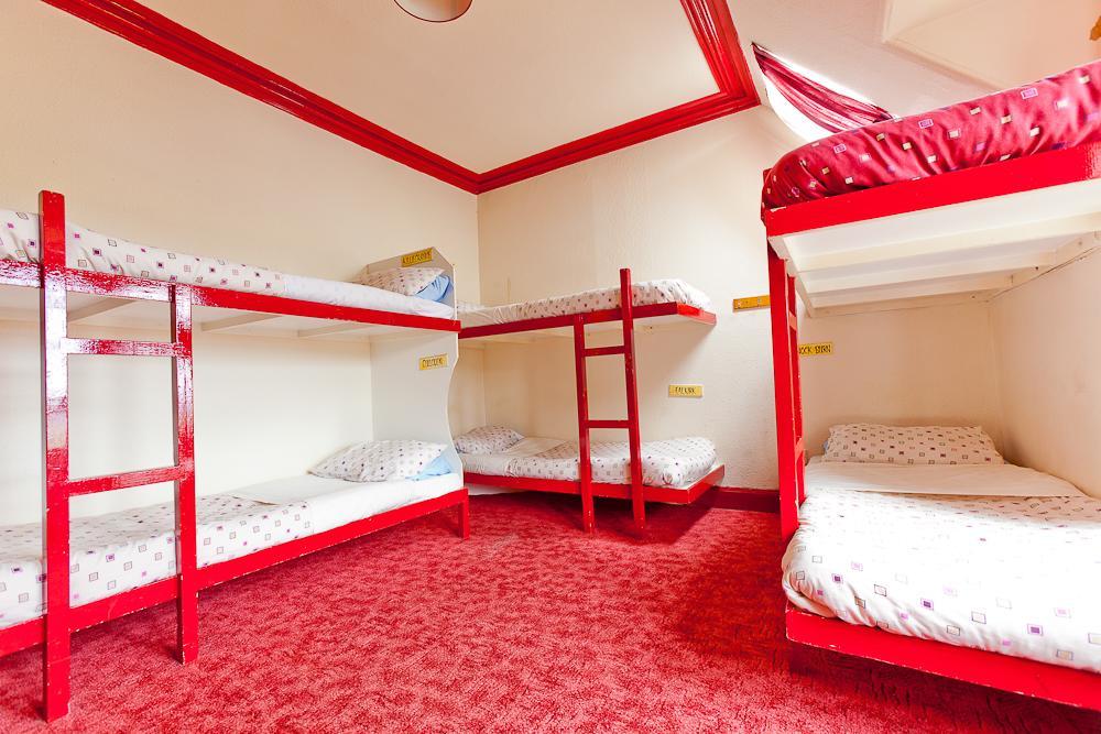 Fort William Backpackers Exterior foto